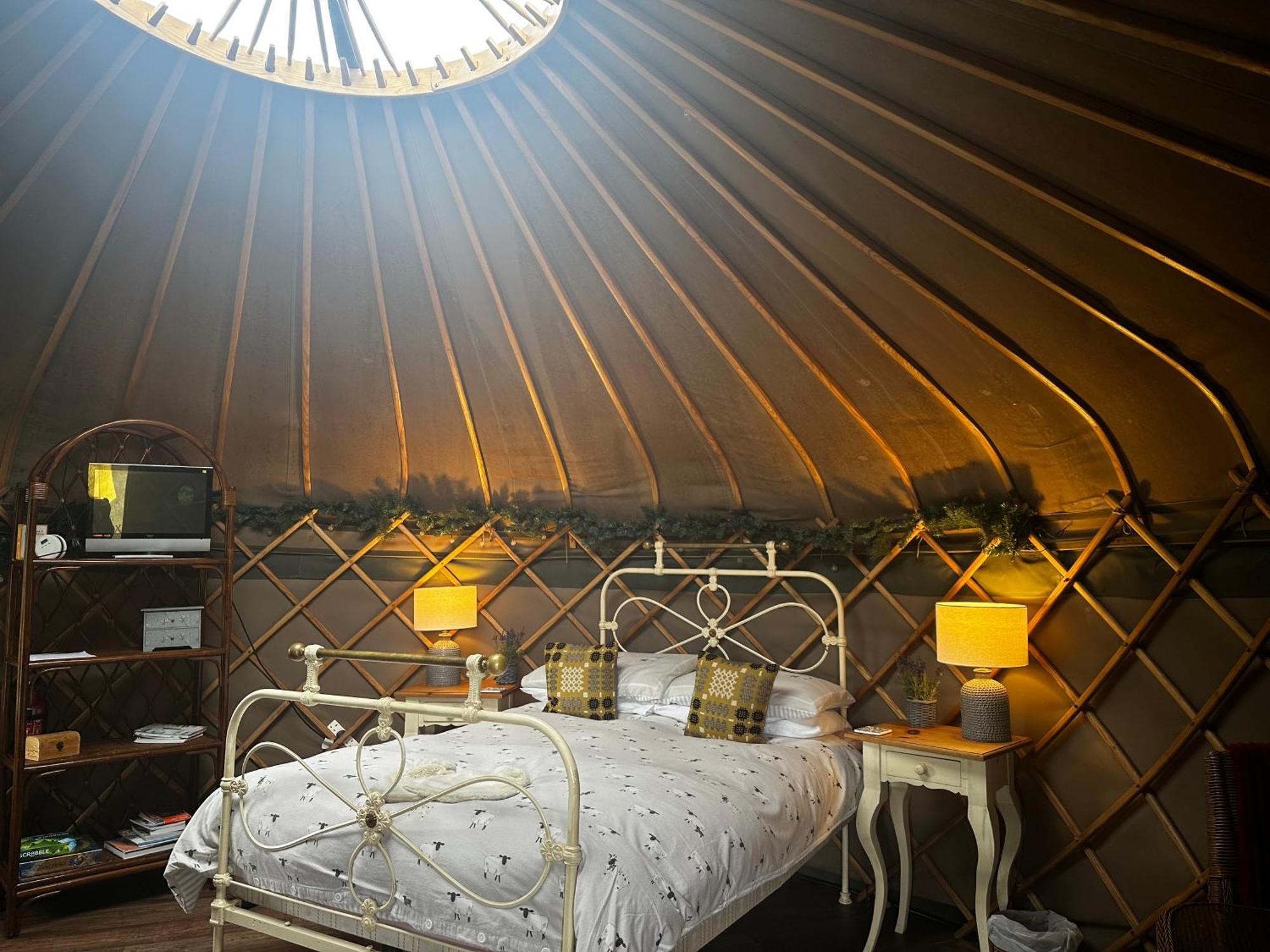 Sunbank Yurt Hotel Llangollen Kültér fotó